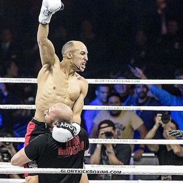 Kevin VanNostrand celebrating in the GLORY ring